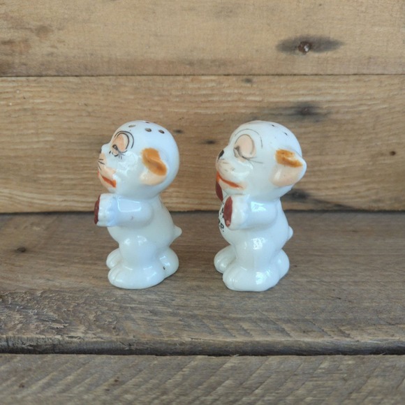 Vintage 1950s Bonzo Dog Salt and Pepper Shakers I'm Pep I'm Salt Made in Japan - Picture 5 of 11